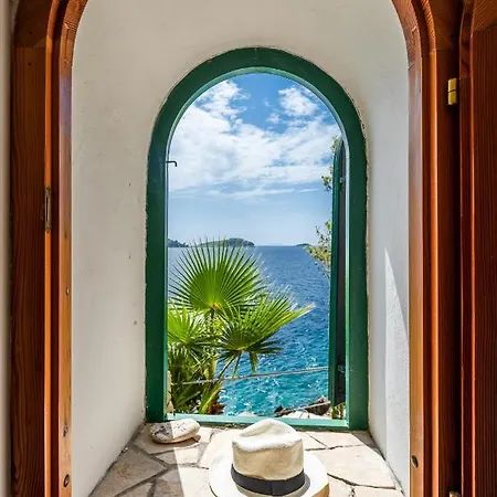 Kamen Villa Blato (Korcula)
