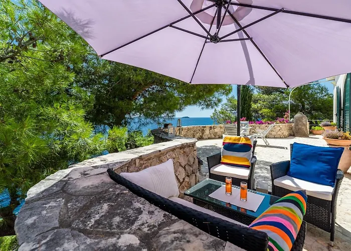 Kamen Villa Blato (Korcula)